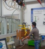 vacuum gripper-overturning-handles