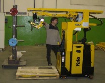 Liftruck - Handling reels of steel cord