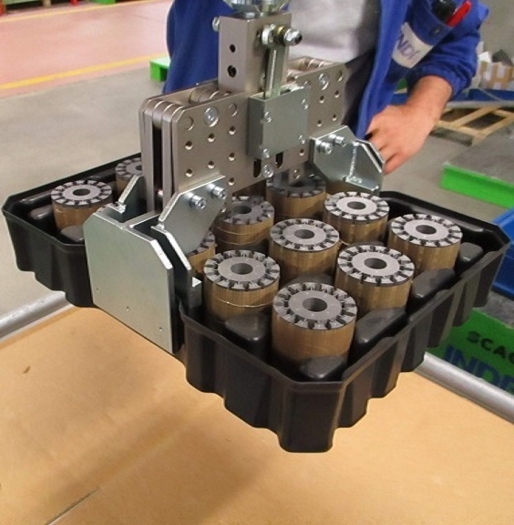 INDEVA Compact Pantograph